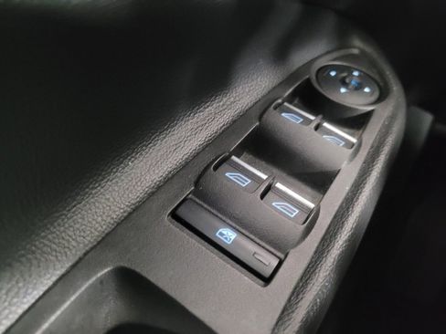 Used 2019 Ford Escape SEL AWD/4WD image 32