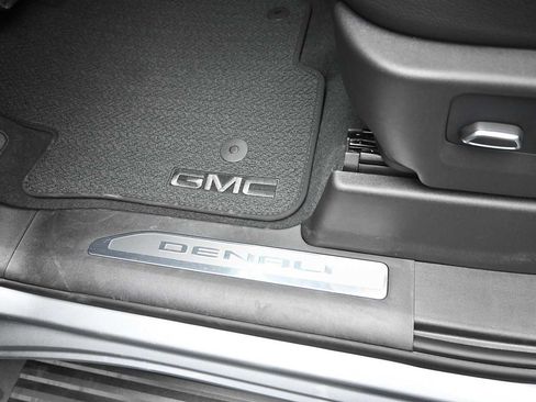 New 2026 GMC Sierra 2500 Denali AWD/4WD image 39
