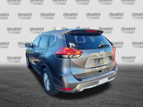 Used 2017 Nissan Rogue SV FWD image 8