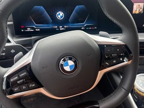 Used 2025 BMW 230i xDrive Coupe w/ Convenience Package AWD/4WD image 5