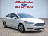 Used 2018 Ford Fusion SE w/ Fusion SE Technology Package image 2