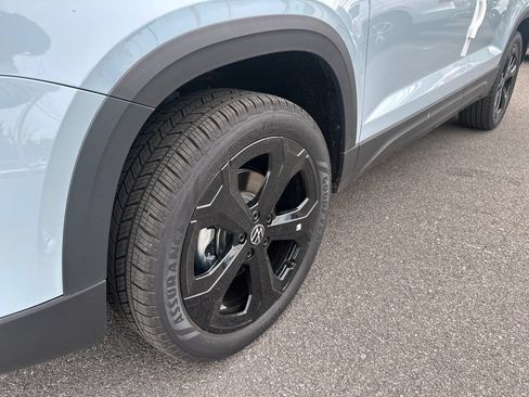 New 2026 Volkswagen Taos SE AWD/4WD image 7