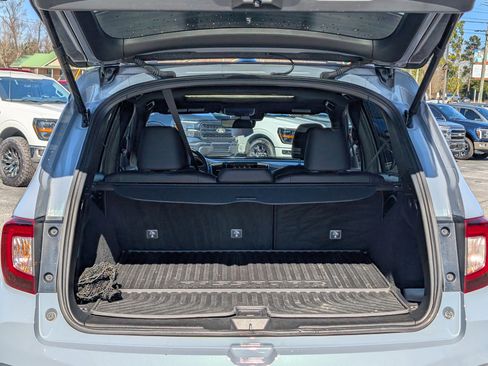 Used 2023 Honda Passport TrailSport image 11