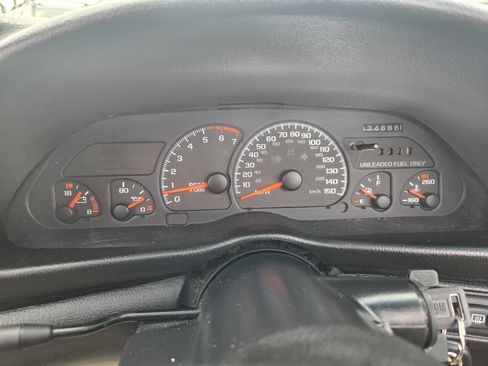 Used 1996 Chevrolet Camaro Z28 RWD image 23