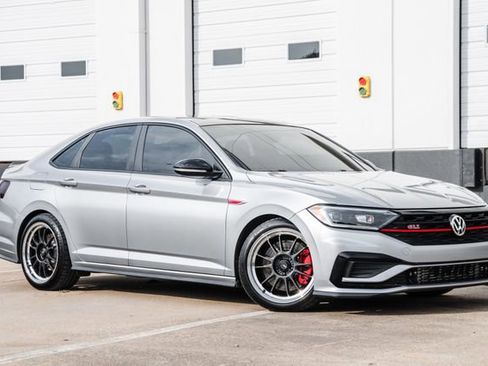 Used 2020 Volkswagen Jetta GLI Autobahn image 37