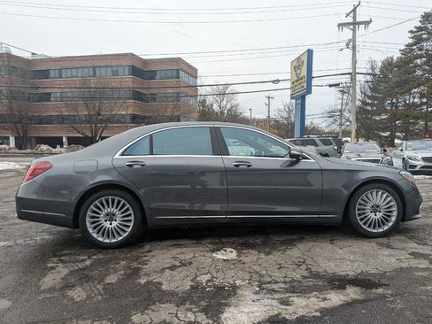 Used 2019 Mercedes-Benz S 560 4MATIC Sedan image 6