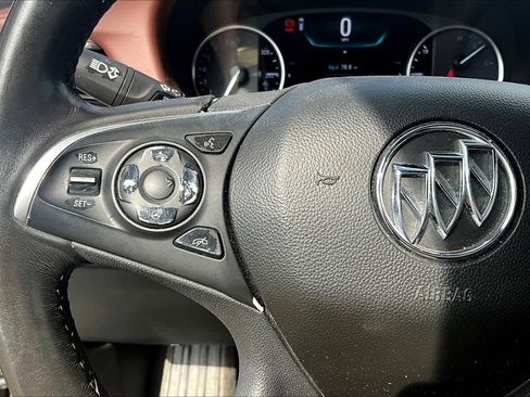 Used 2018 Buick Enclave Avenir w/ Avenir Technology Package image 18