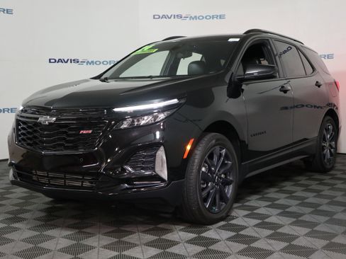 Used 2024 Chevrolet Equinox RS AWD/4WD image 12