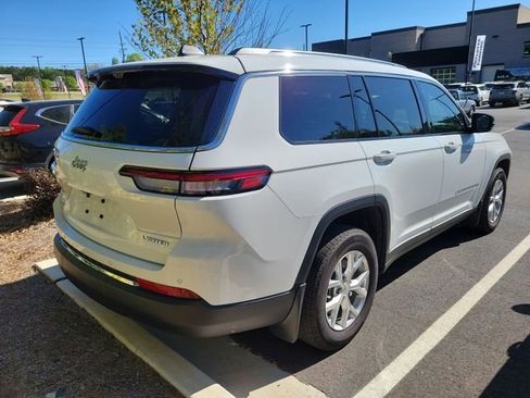 Used 2023 Jeep Grand Cherokee L Limited w/ Luxury Tech Group II image 4