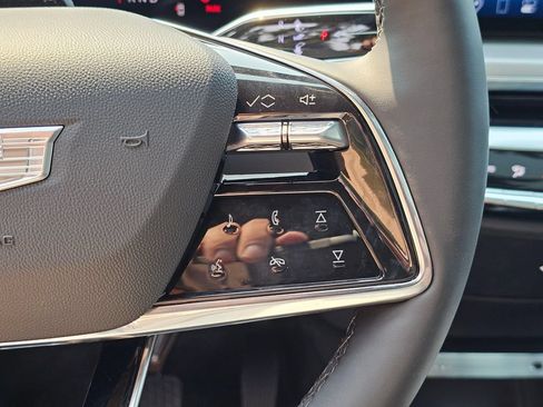 New 2026 Cadillac Lyriq Sport AWD/4WD image 25