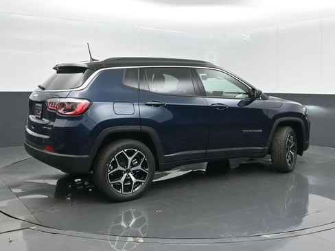 New 2026 Jeep Compass Limited image 7