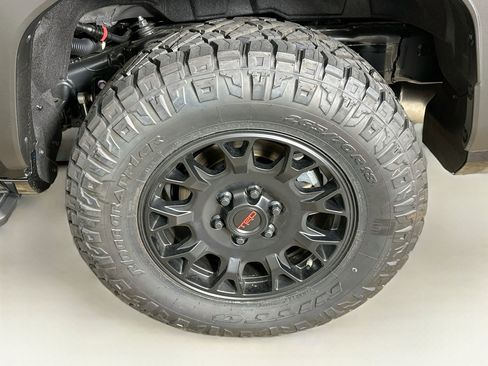 Used 2026 Toyota 4Runner TRD Off-Road Premium w/ Tow Technology Package AWD/4WD image 11