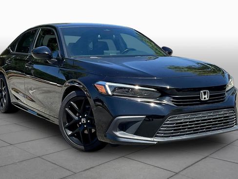 Used 2023 Honda Civic Sport image 3