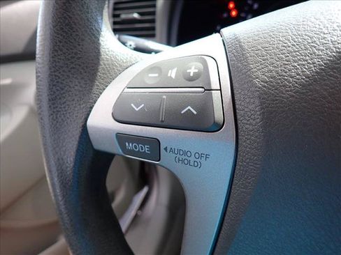 Used 2007 Toyota Camry LE FWD image 14