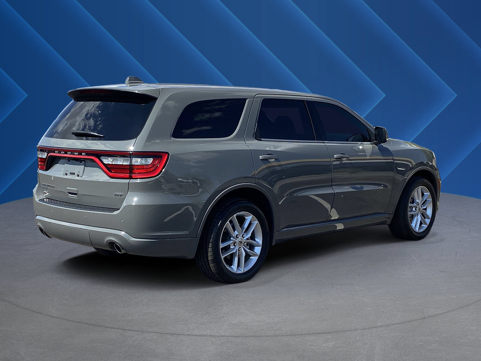 Used 2022 Dodge Durango GT RWD image 3