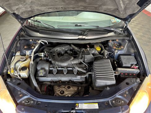 Used 2006 Dodge Stratus SXT FWD image 21
