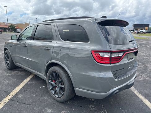 Used 2024 Dodge Durango R/T w/ Tow 'N Go Group AWD/4WD image 7