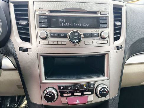 Used 2012 Subaru Outback 2.5i image 19