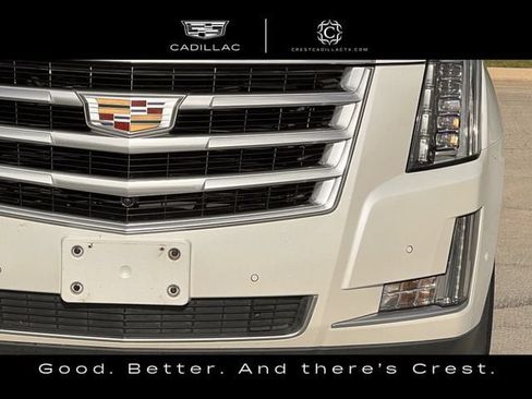Used 2017 Cadillac Escalade ESV 2WD image 8
