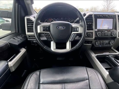 Used 2020 Ford F250 Lariat image 11