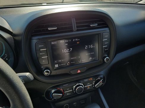 Used 2024 Kia Soul LX w/ Option Group 015 image 26