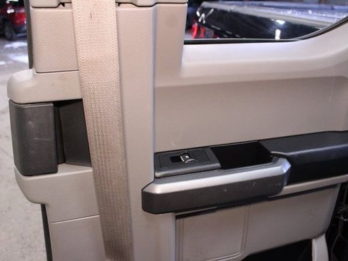 Used 2018 Ford F150 XLT w/ Equipment Group 301A Mid image 12