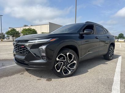 Used 2025 Chevrolet Trax RS w/ Driver Confidence Package