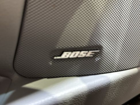 Used 2005 Chevrolet Corvette Coupe w/ Preferred Equipment Group RWD image 25