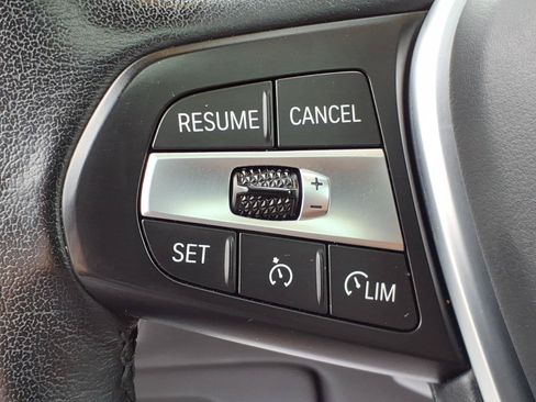 Used 2023 BMW X5 xDrive40i w/ Premium Package AWD/4WD image 19