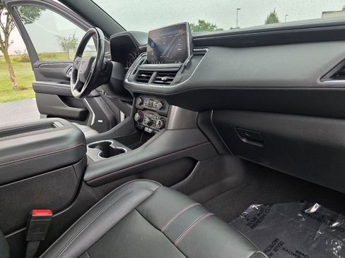 Used 2021 Chevrolet Tahoe RST w/ Luxury Package image 16