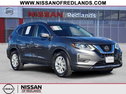 Used 2018 Nissan Rogue SV w/ Premium Package