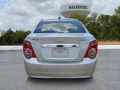 Used 2016 Chevrolet Sonic LT FWD image 4