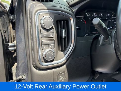 Used 2021 GMC Sierra 1500 SLE AWD/4WD image 18