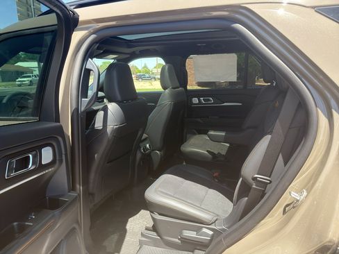 New 2026 Ford Explorer Tremor w/ Tremor Ultimate Package AWD/4WD image 8