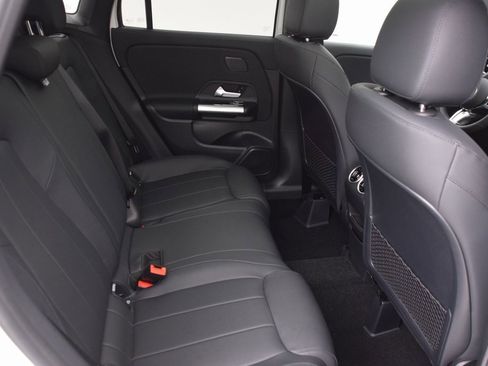 New 2026 Mercedes-Benz GLA 250 image 19