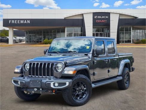 Used 2023 Jeep Gladiator Sport AWD/4WD image 1