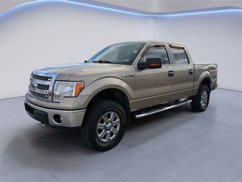Used 2013 Ford F150 XLT w/ Luxury Equipment Group image 2