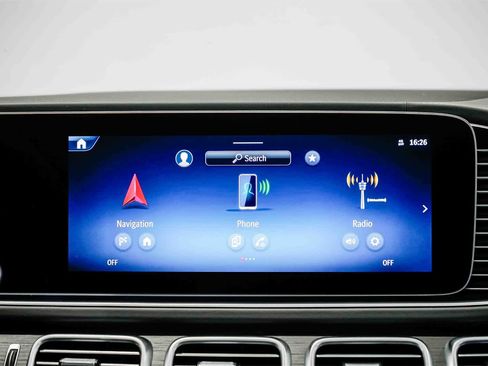 New 2026 Mercedes-Benz GLS 580 4MATIC image 14