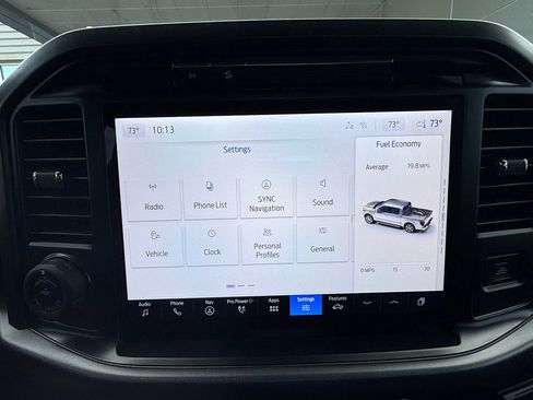 Used 2025 Ford F150 Lariat w/ Equipment Group 501A Mid image 28