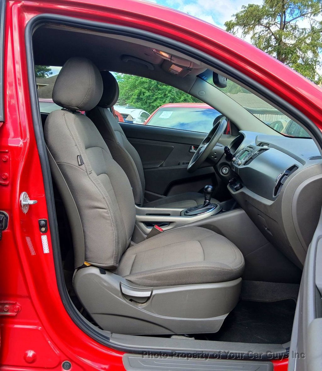 Used 2013 Kia Sportage LX w/ Convenience Pkg FWD image 15