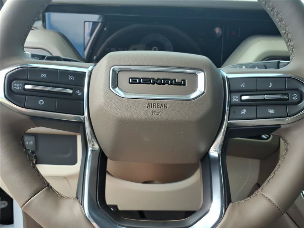 New 2026 GMC Yukon XL Denali AWD/4WD image 18