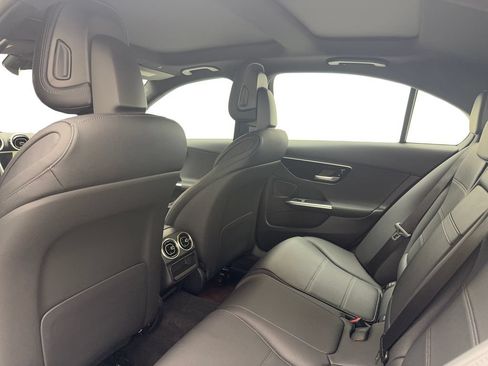 Used 2025 Mercedes-Benz C 300 4MATIC Sedan image 20