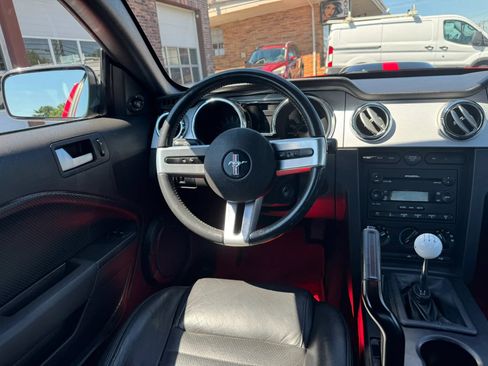 Used 2006 Ford Mustang GT Premium RWD image 64