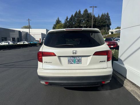 Used 2017 Honda Pilot EX-L image 4