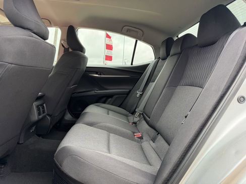 Used 2026 Toyota Camry LE FWD image 28