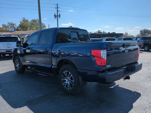 Used 2023 Nissan Titan SV w/ Accessory Utility Package image 6