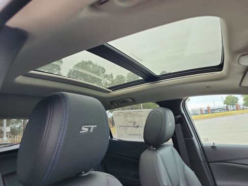 New 2026 Buick Encore GX Sport Touring image 10