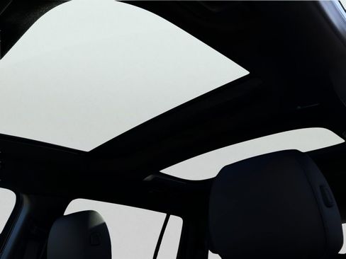 New 2026 Mercedes-Benz GLB 250 4MATIC image 51