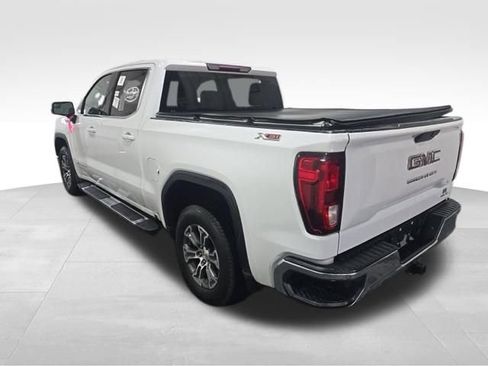 Used 2019 GMC Sierra 1500 SLE w/ X31 Off-Road Package AWD/4WD image 6