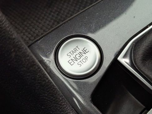 Used 2023 Volkswagen Tiguan S image 15